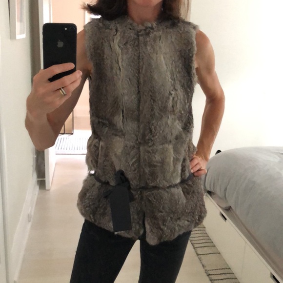 Indress Rabbit fur vest with pockets and tie - Picture 2 of 11